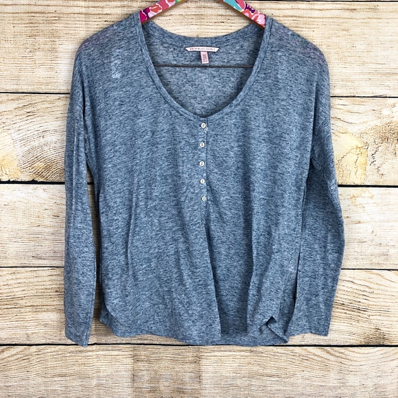 Victoria's Secret Tops - Blue Victoria's Secret top size XS // C35